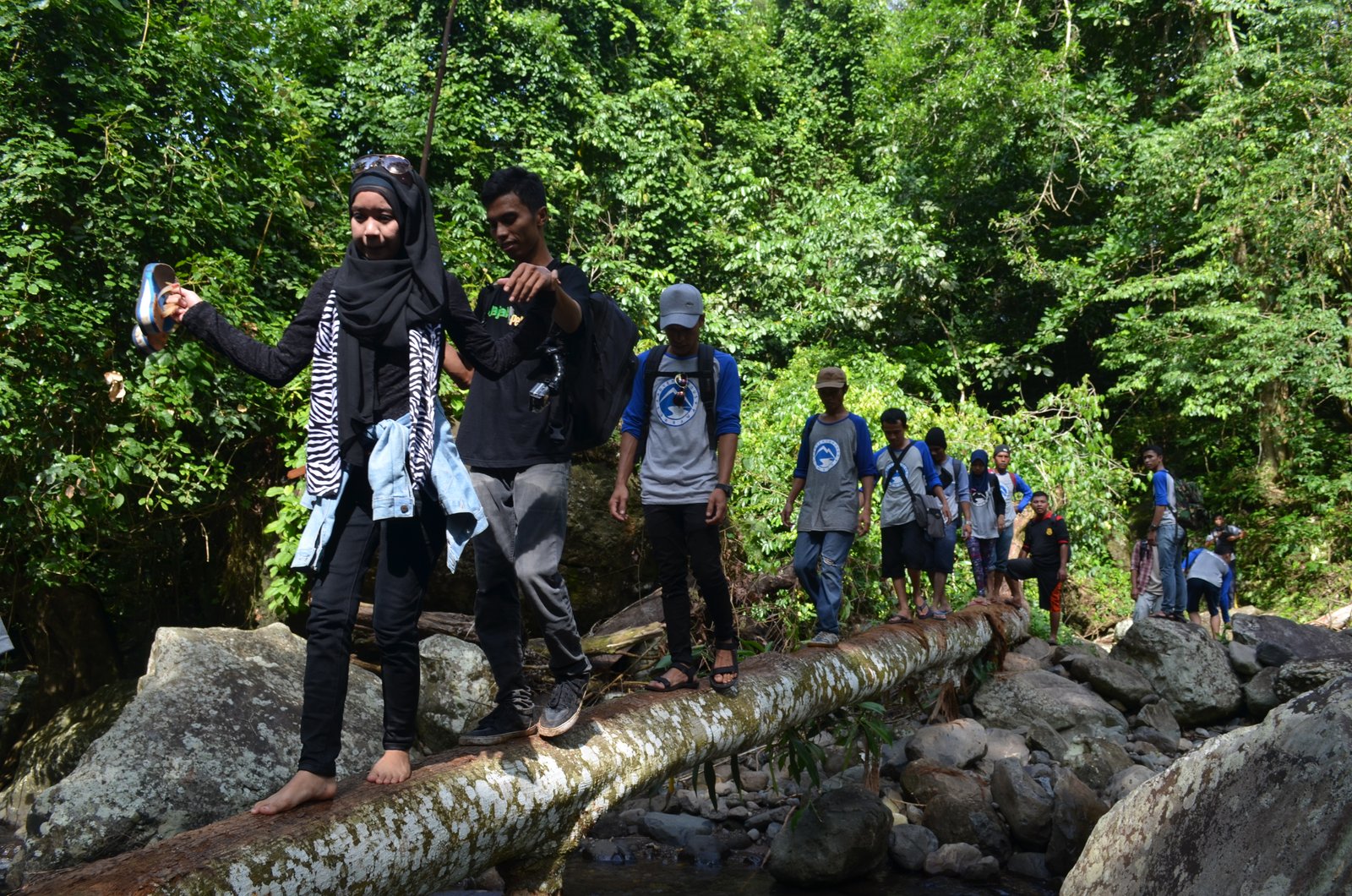 Menjelajah Sumbawa Bersama Adventurous Sumbawa